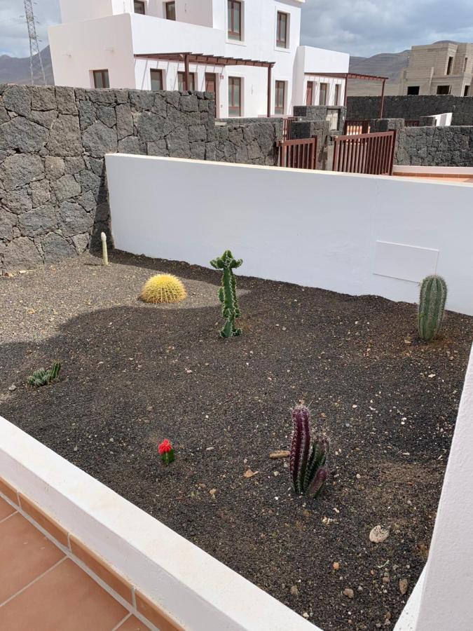Villa Splendid Casa Papagayo, Heated Pool, Roofterrace With Views And Wifi Playa Blanca  Esterno foto