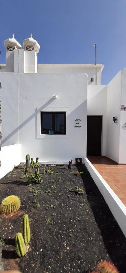 Villa Splendid Casa Papagayo, Heated Pool, Roofterrace With Views And Wifi Playa Blanca  Esterno foto